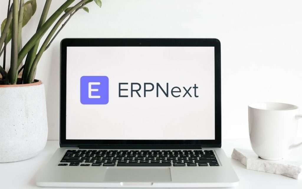 En la imagen se ve el logo de ERPNext.