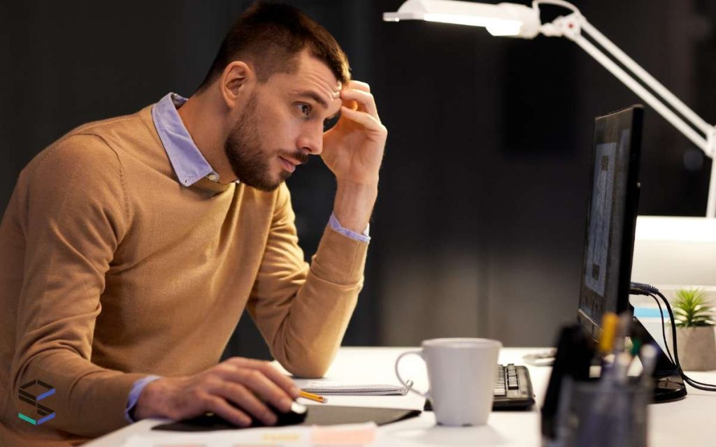 Un emprendedor haciendo el autotest de cambio de erp